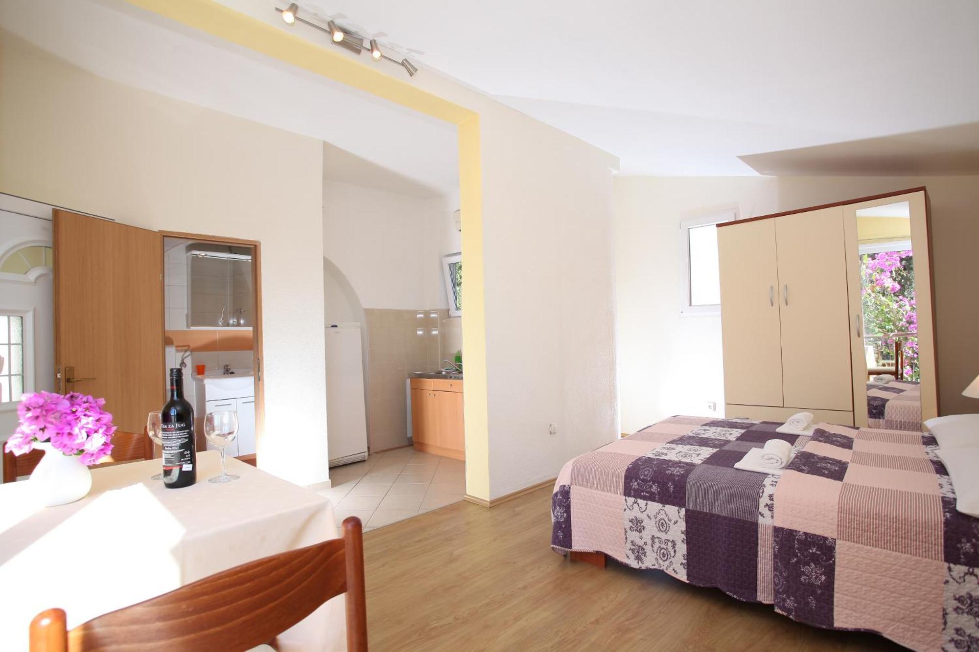 Apartments Kovacic 마카르스카 객실 사진