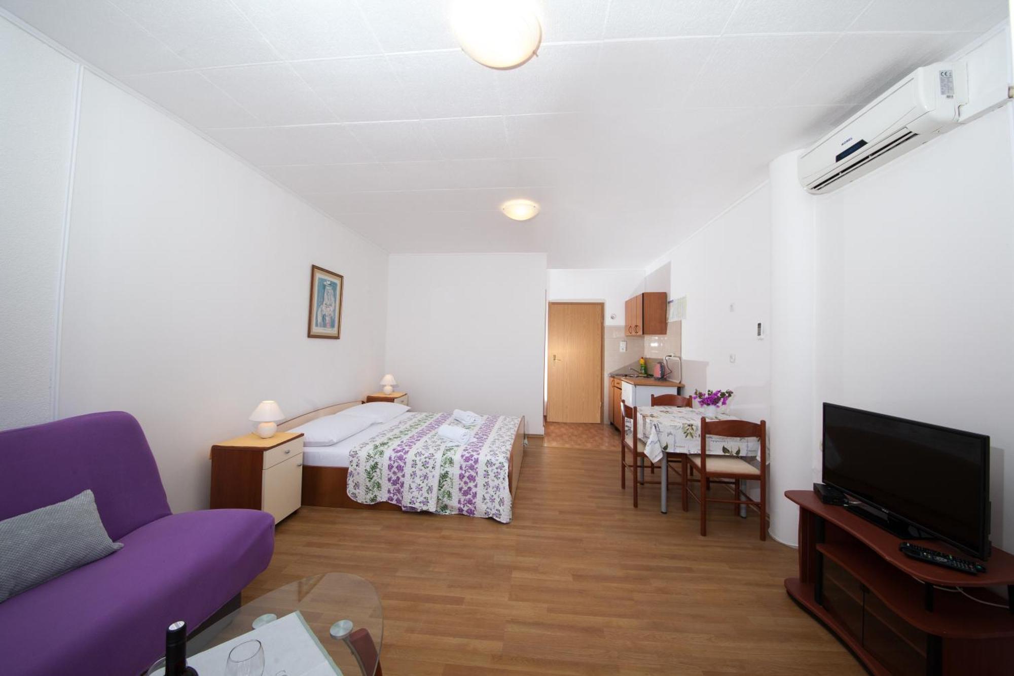 Apartments Kovacic 마카르스카 객실 사진